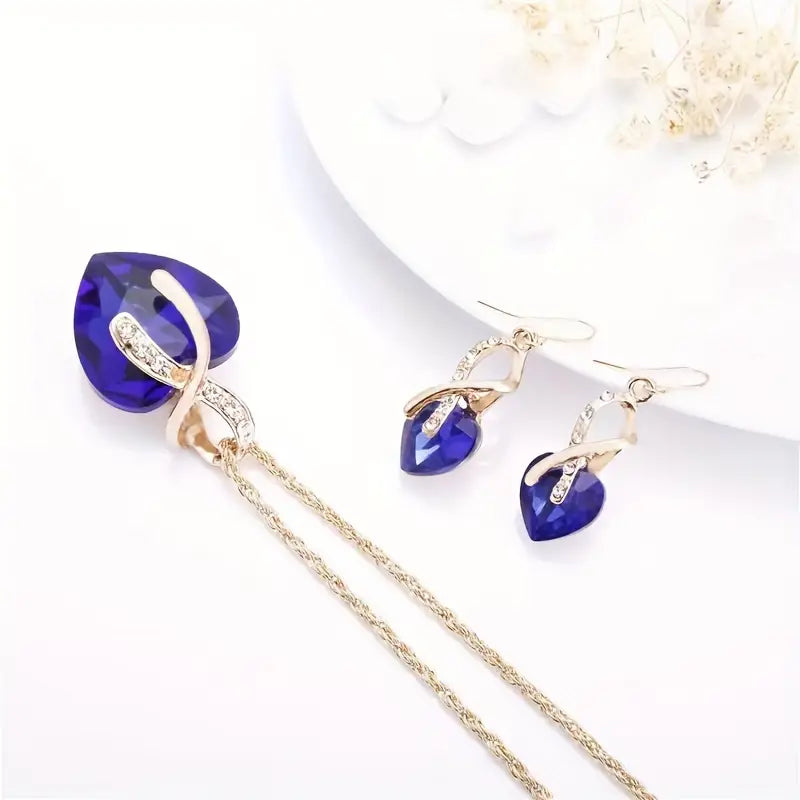 Tavira Marisolde Gold Jewelry Set