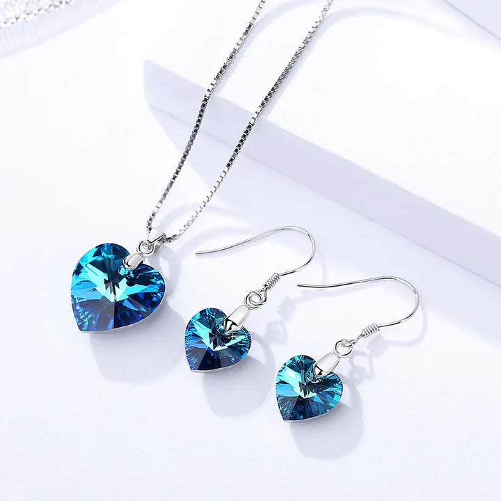 Olivienne Sappharel Jewelry Set | White Gold